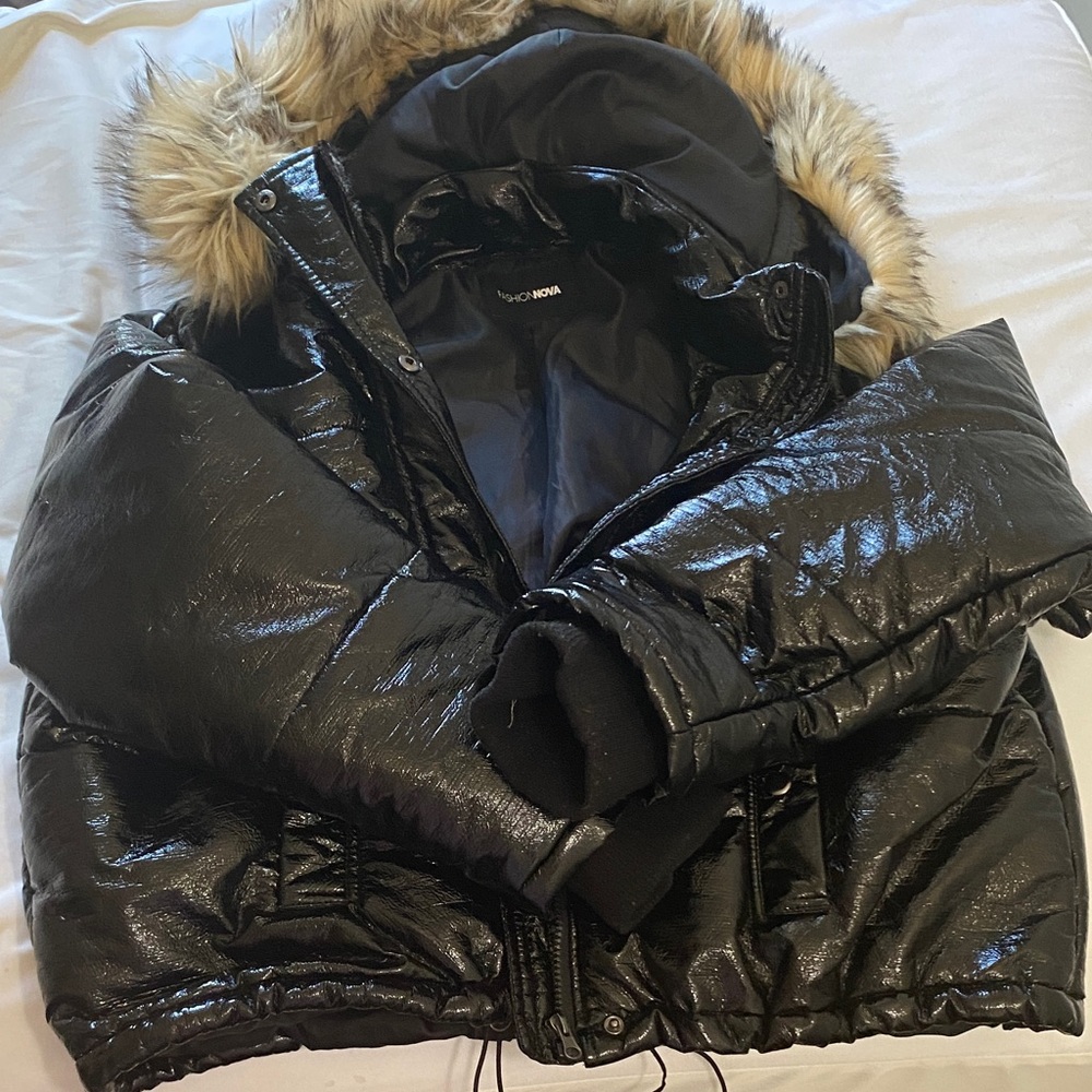 Fashion Nova Black Puffer Jacket with Faux Fur Hood